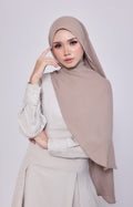 Whisper Basic in Milky Latte - Hoodie Shawl 2m