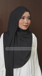 Whisper Basic in Midnight Noir